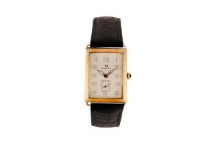 A GENTS VINTAGE 14K GOLD OMEGA WRISTWATCH