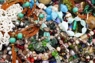 A LARGE COLLECTION OF COSTUME JEWELLERY