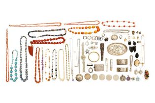 A LARGE GROUP OF SILVER AND COSTUME JEWELLERY