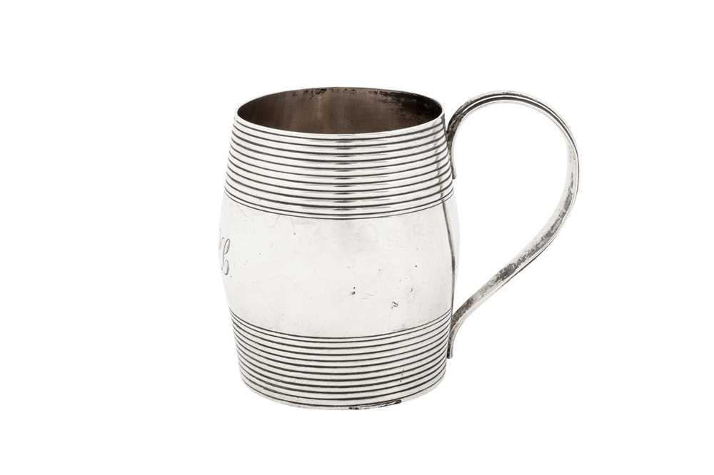 A George III sterling silver small mug, London 1802, maker’s mark obscured View at The Barley Mow Ce - Image 4 of 5