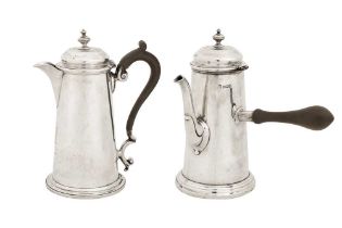 An assembled Edwardian/George V sterling silver café au lait set, Sheffield 1906/1912 by Martin, Hal