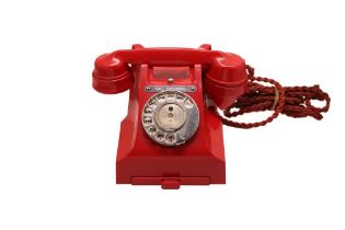 A 1950S GPO RED BAKELITE 332L TELEPHONE