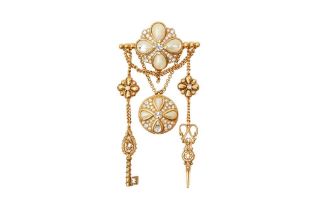 Christian Dior Pearl Crystal Statement Pin Brooch