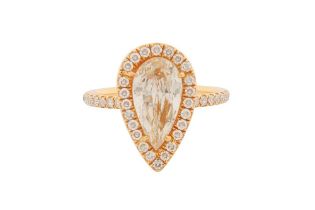 JACQUIE AICHE Ι A DIAMOND CLUSTER RING