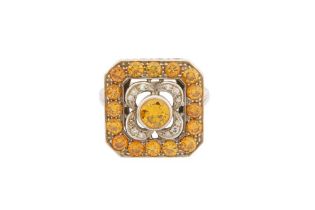 A FANCY YELLOW DIAMOND RING