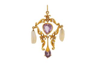 AN AMETHYST AND SEED PEARL PENDANT