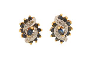 A PAIR OF SAPPHIRE AND DIAMOND STUD EARRINGS