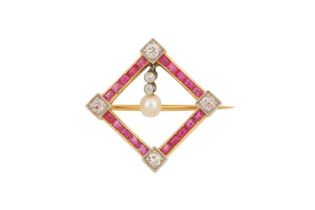 A RUBY, DIAMOND AND PEARL BROOCH
