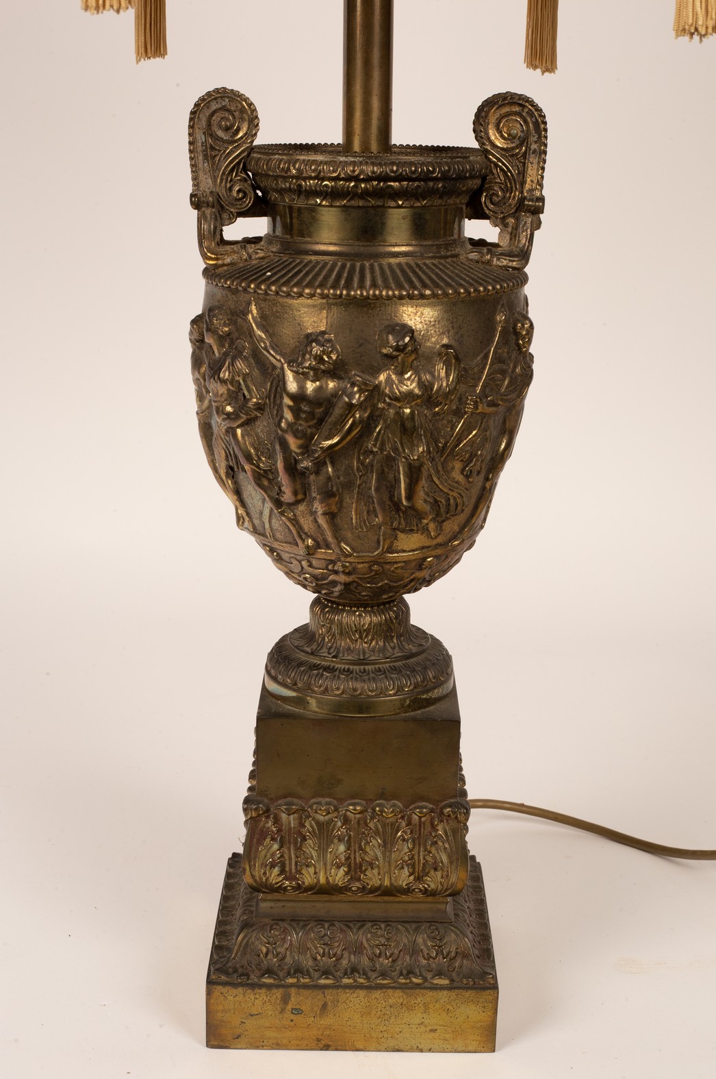 A Victorian style brass table lamp, of Classical twin-handled urn form, - Image 2 of 2