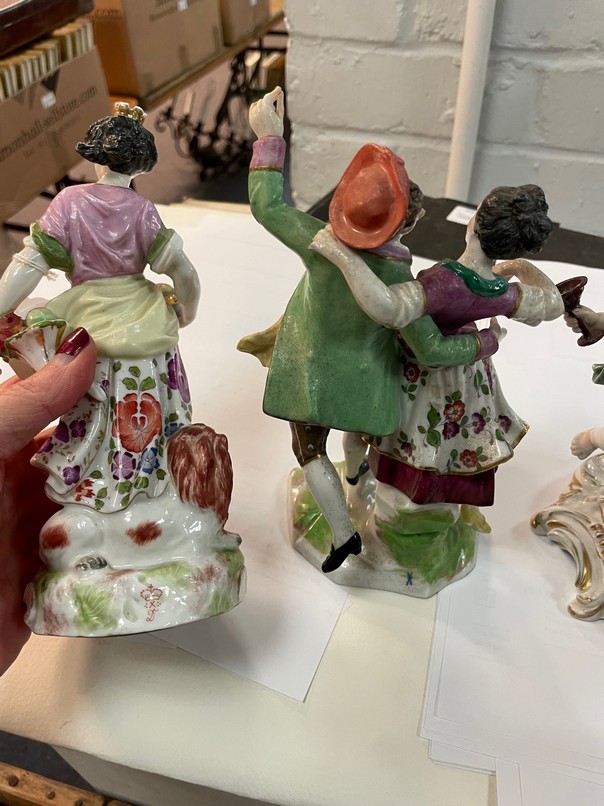 A group of nineteen late 19th/early 20th Century Continental porcelain figures in the style of - Image 9 of 9