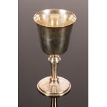 A silver goblet, B & Co, Birmingham 1976, 15.