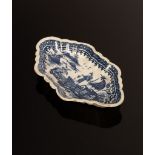 A Caughley Fisherman pattern spoon tray, circa 1780,