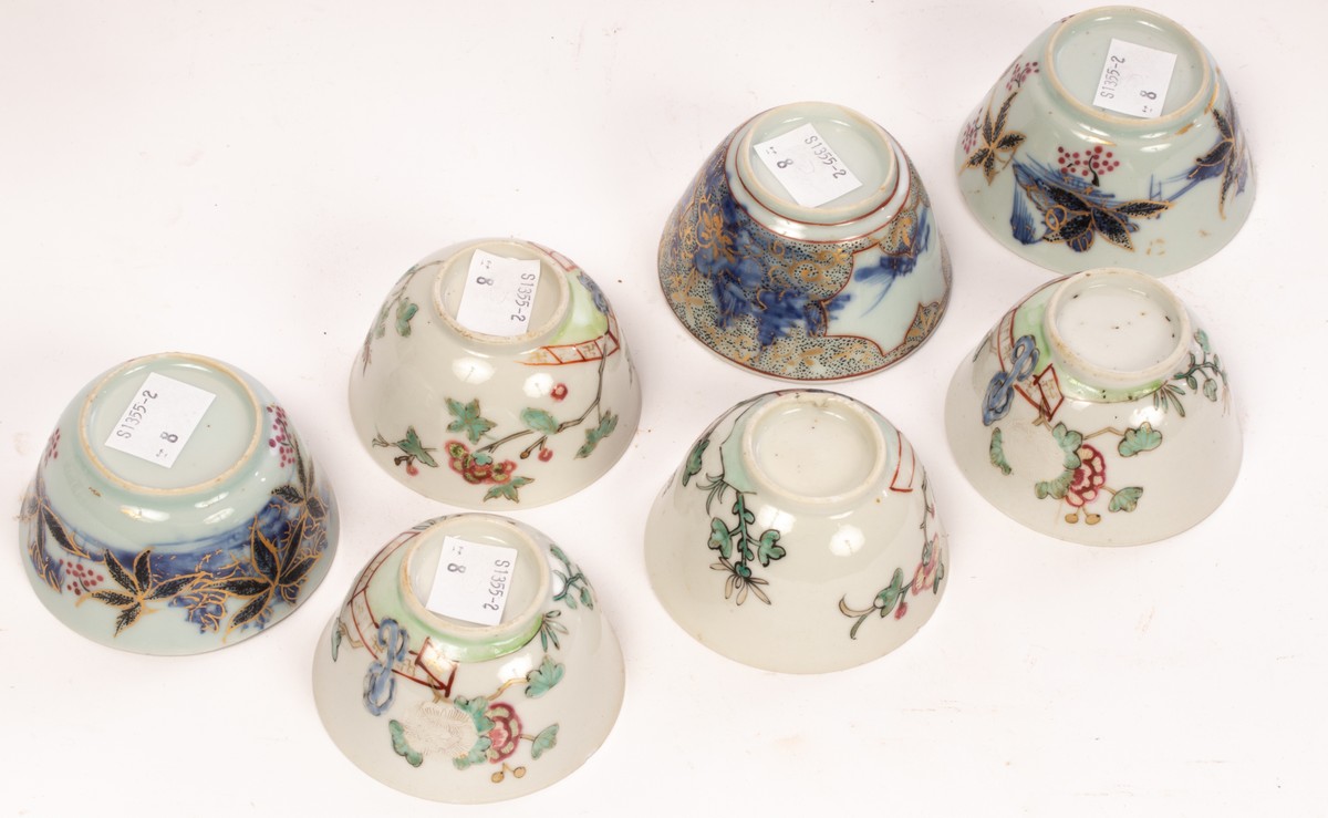 Seven Chinese export tea bowls and saucers, Qing dynasty, 18th Century, - Image 5 of 8