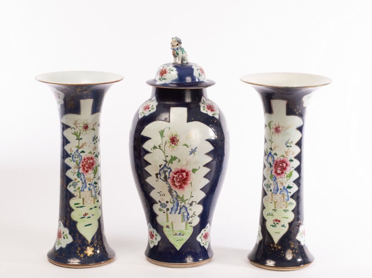 A garniture of three famille rose vases, Qianlong (1735-1796),