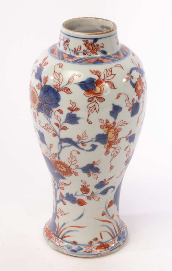 A Chinese Imari style porcelain vase, Qing Dynasty, iron red and gilded with blue underglaze, - Image 2 of 4