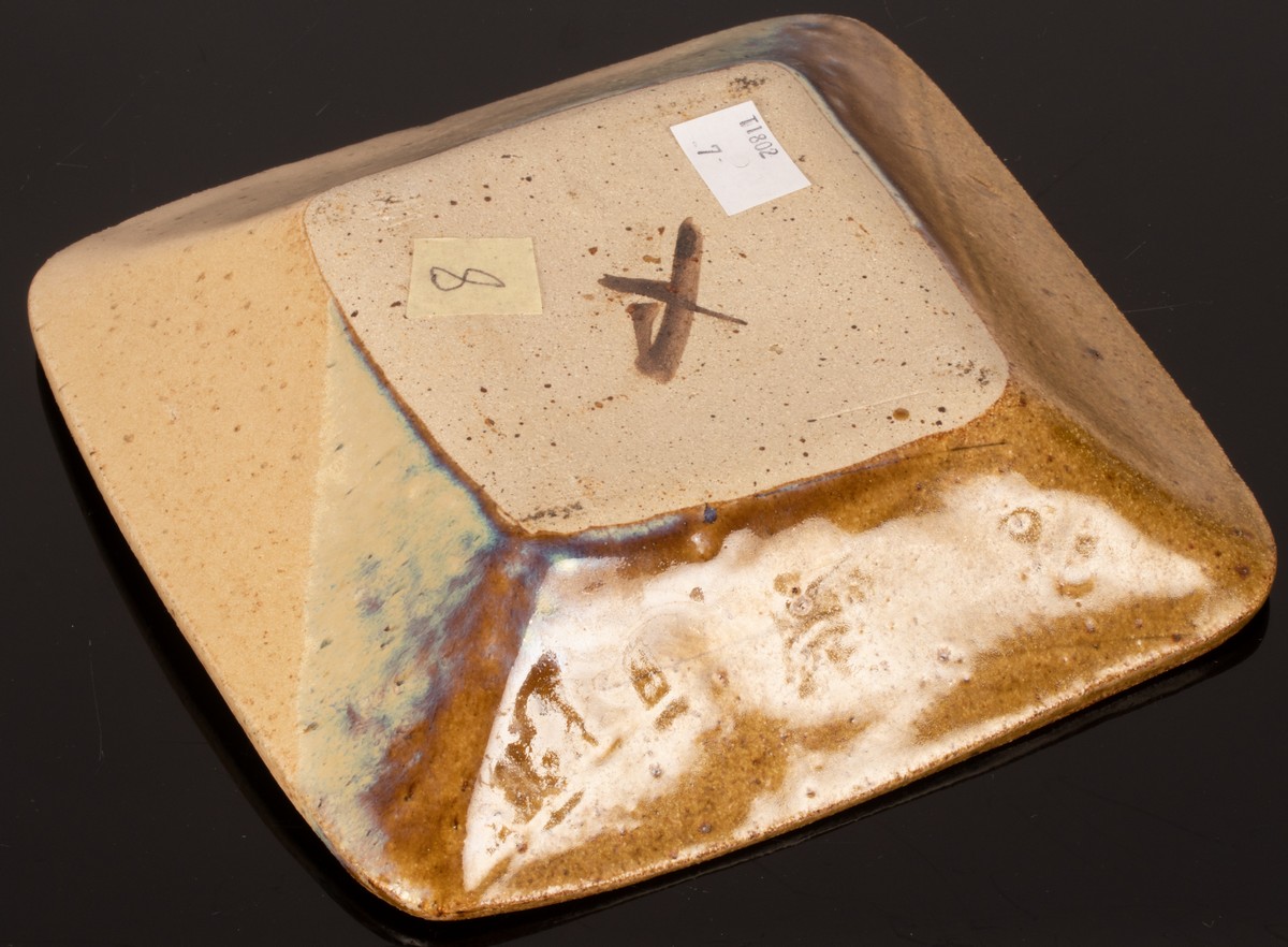 Geoffrey Eastop (British 1921-2014), two stoneware plates, square with flared sides, - Image 9 of 10