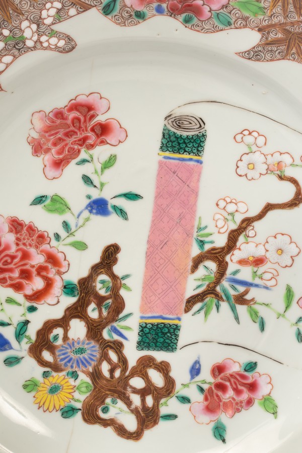 Five Chinese porcelain items to include two teacups and three plates, Qing, - Image 3 of 7