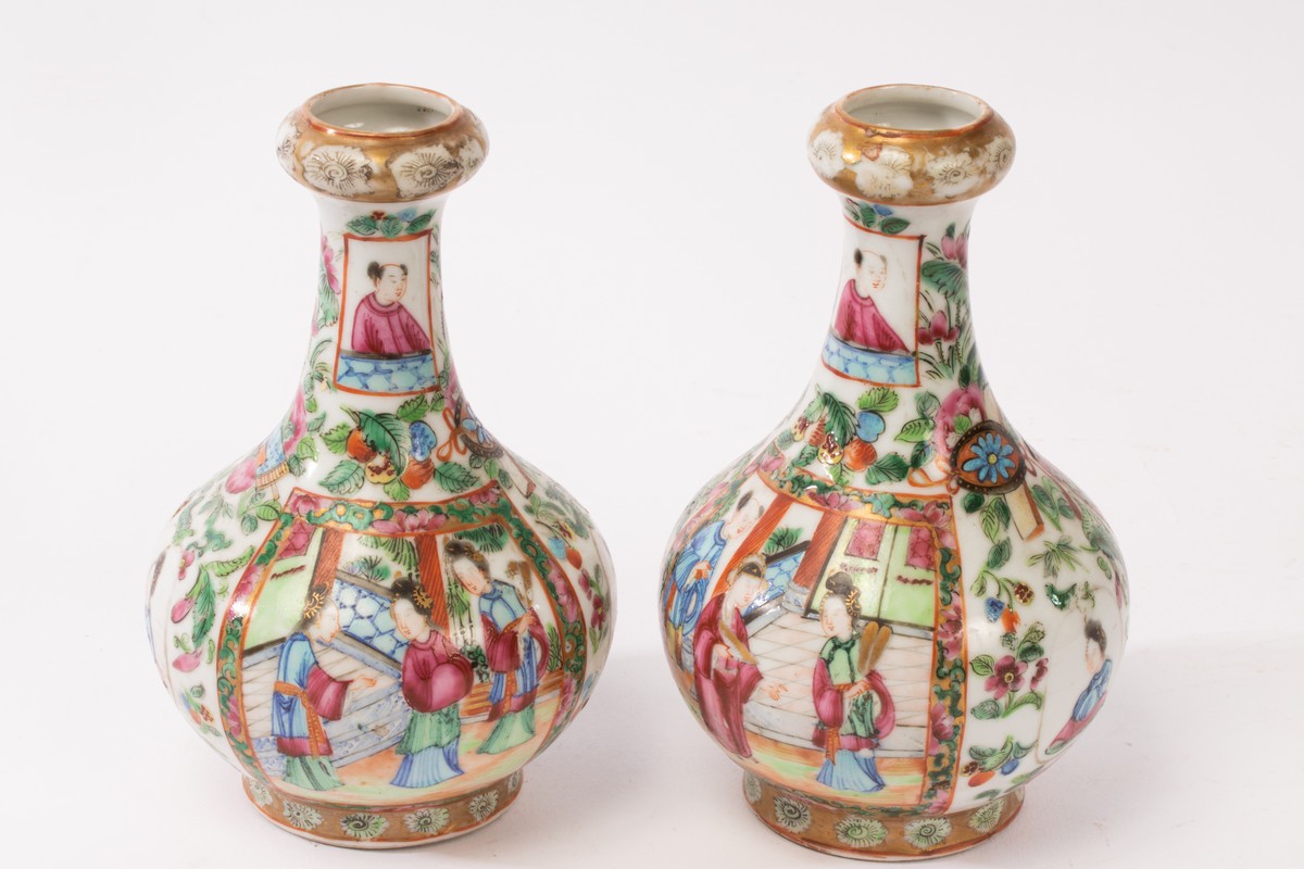 A pair of Chinese export famille rose vases, Suantouping, 19th Century, - Image 2 of 3