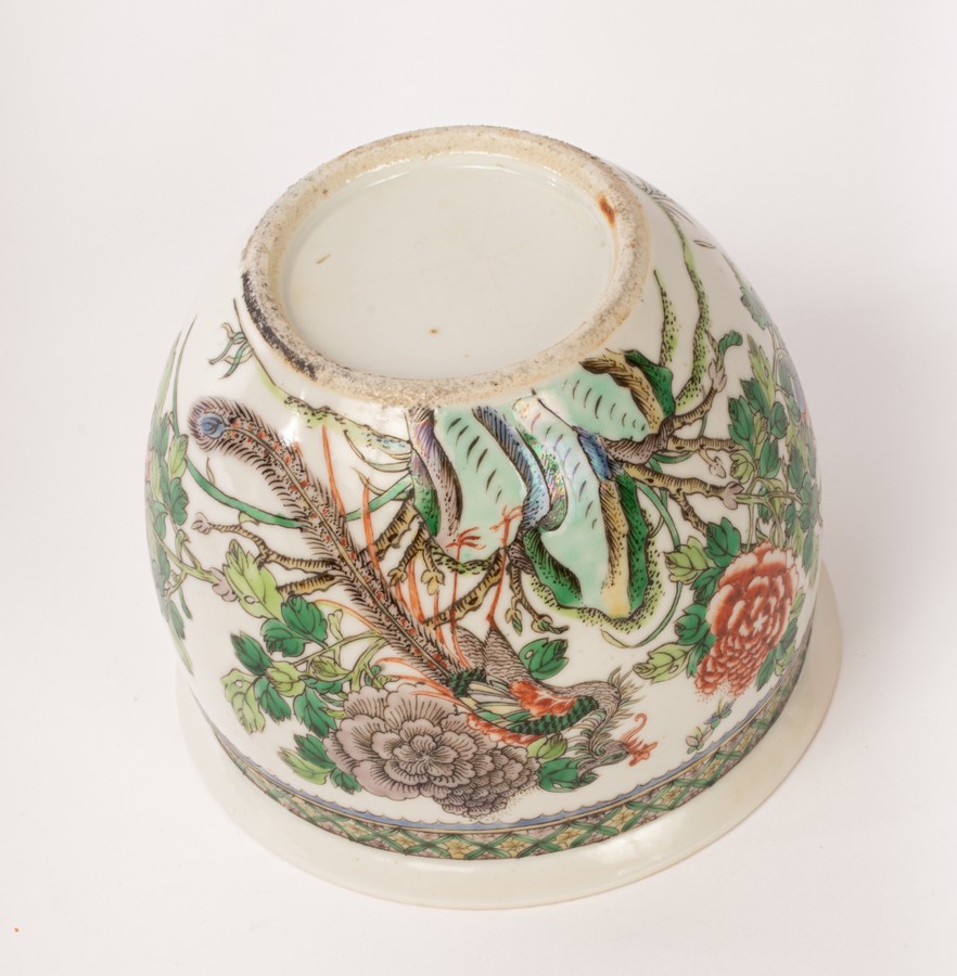 A Chinese famille rose bowl, Juangang, Guangxu, decorated with a phoenix on a rock among peonies, - Image 8 of 8