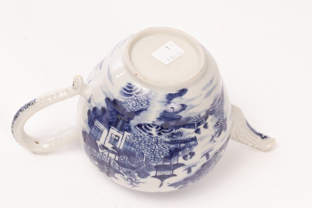 A Chinese blue and white bowl, Kangxi, - Image 9 of 9