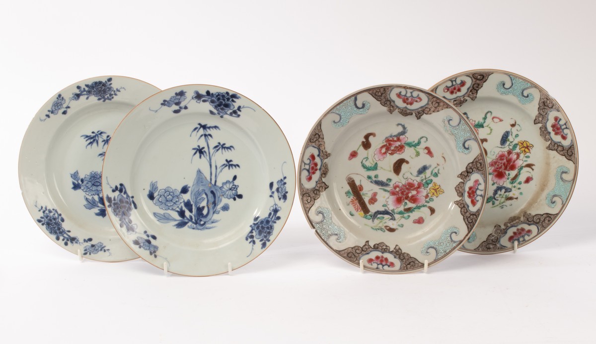 Two pairs Chinese porcelain plates, 18th Century,