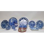 A collection of blue and white printed wares to include a Wedgwood Waterlily pattern charger,