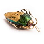 A Victorian jewel beetle brooch/pendant,