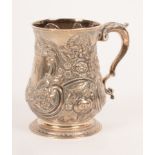A George III silver mug, makers mark LB, London 1763,