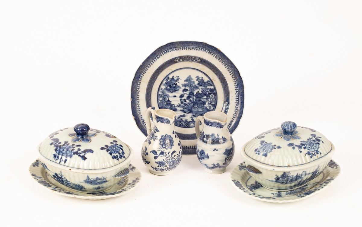 A pair of Chinese export blue and white oval vegetable tureens, covers and stands, Qing dynasty,