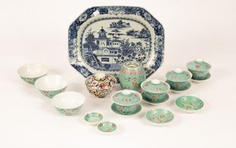 A group of Chinese porcelain items, 18th-20th Century,