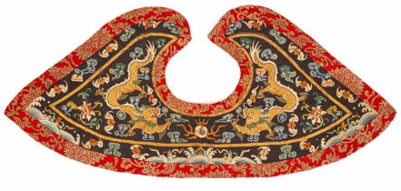 A Chinese embroidered Pi Ling collar, circa 1800,