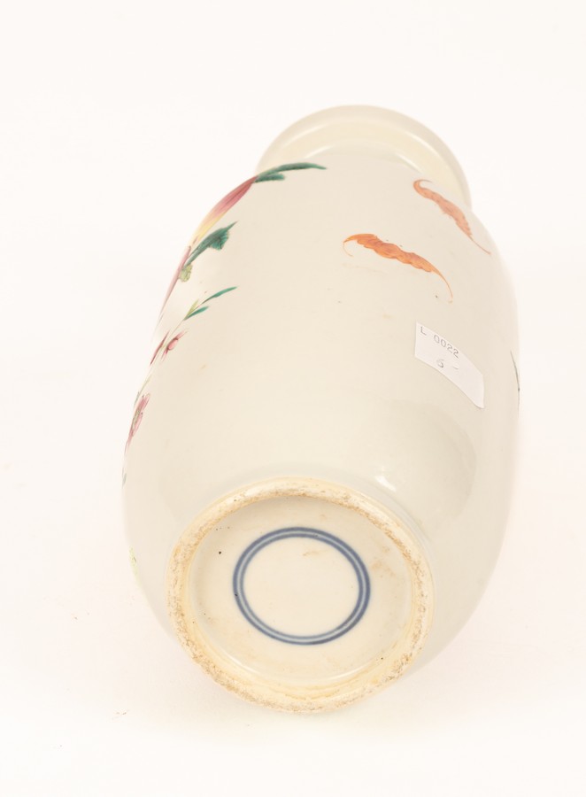 A Chinese famille rose porcelain vase, Zhi Chui Ping, 20th Century, - Image 3 of 6
