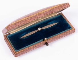 An early 20th Century diamond bar brooch