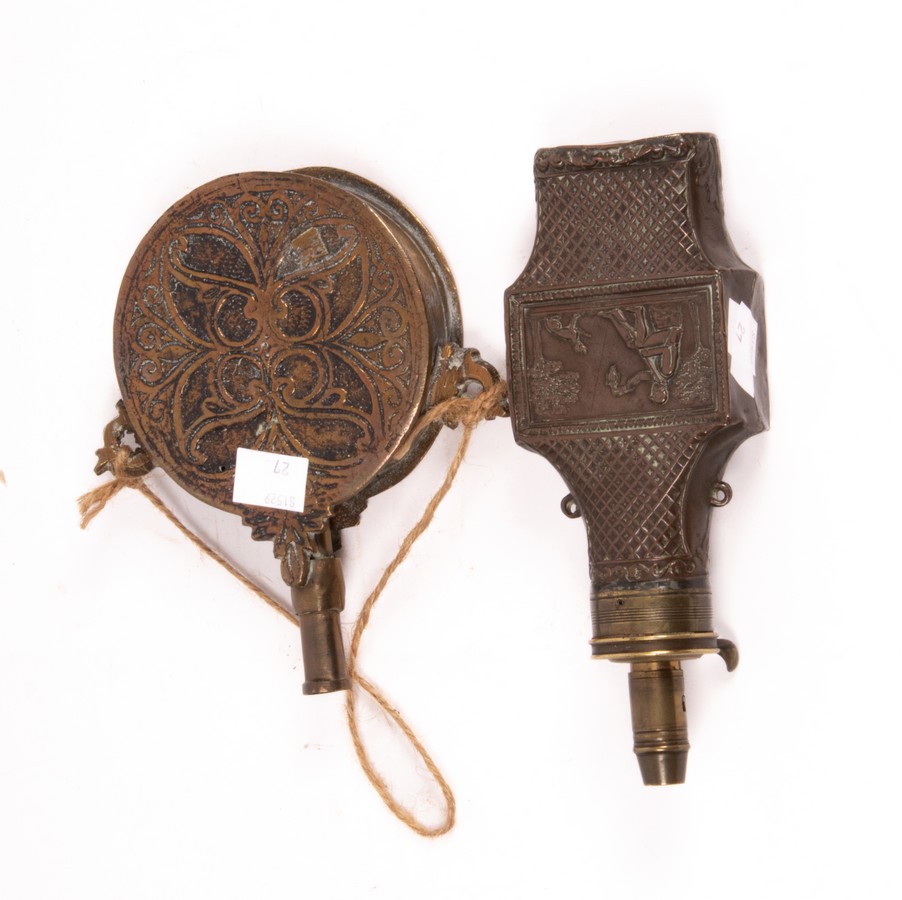 A 19th Century copper powder flask with diaper decoration and embossed central scene of a huntsman - Image 2 of 5