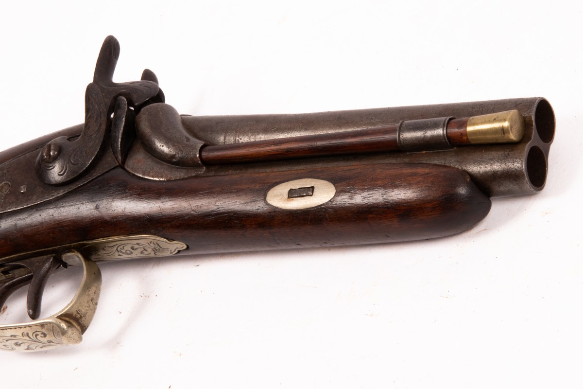 A double-barrel percussion cap pistol with engraved metal mounts and cap end, - Image 4 of 4