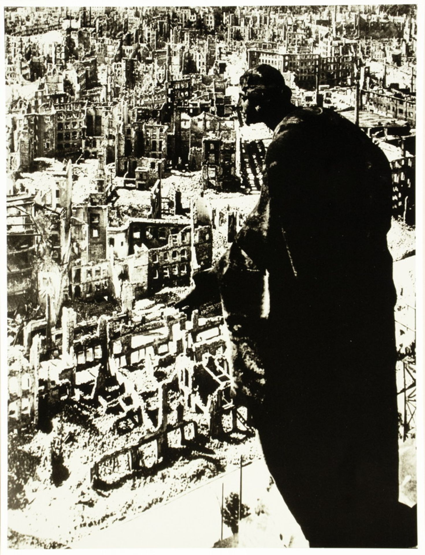 Fotografie - Aus den Archiven I: 1945 - Köln und Dresden. - Image 3 of 7