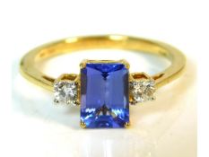 An 18ct gold tanzanite ring of approx. 1.65ct with