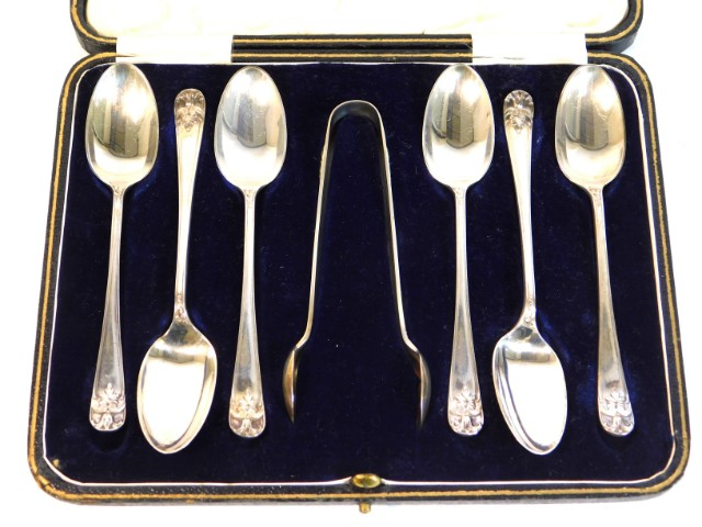 A cased set of six 1921 Sheffield silver teaspoons