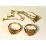Two 9ct gold rings a/f twinned with a 9ct gold cha