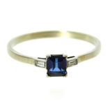 A platinum sapphire & diamond ring with box, 1.8g,