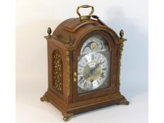 A BilliB walnut finish bracket clock, 13.75in tall