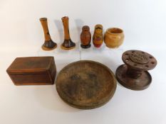 A quantity of mixed wooden items & treen including