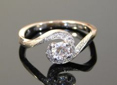 A Canadian Ice Twist Starlight 18ct white gold rin