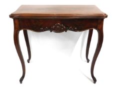A Victorian mahogany tea table, 33in square when o