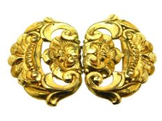 A gilt belt buckle, 12g