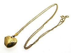 A 9ct gold 18in chain & locket, 3.2g