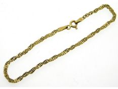 A 9ct gold bracelet, 1.3g, 7in long