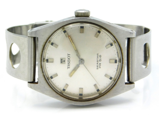 A gents Tissot Seastar PR 516 stainless steel wristwatch, case diameter 34mm, currently running