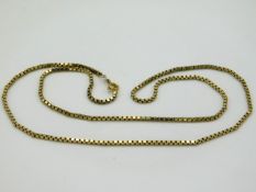A 9ct gold box chain, 24in long, 12.8g