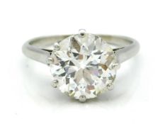 An impressive, antique platinum set diamond solitaire ring, bright, lively diamond of approx. 4.2ct,